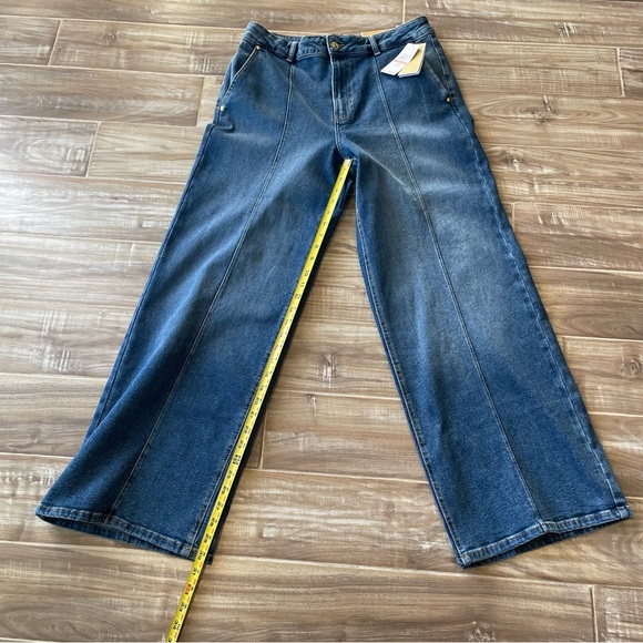 NWT Michael Kors Carmen Wide Leg Pintuck Jeans Women’s 12 - Picture 4 of 11